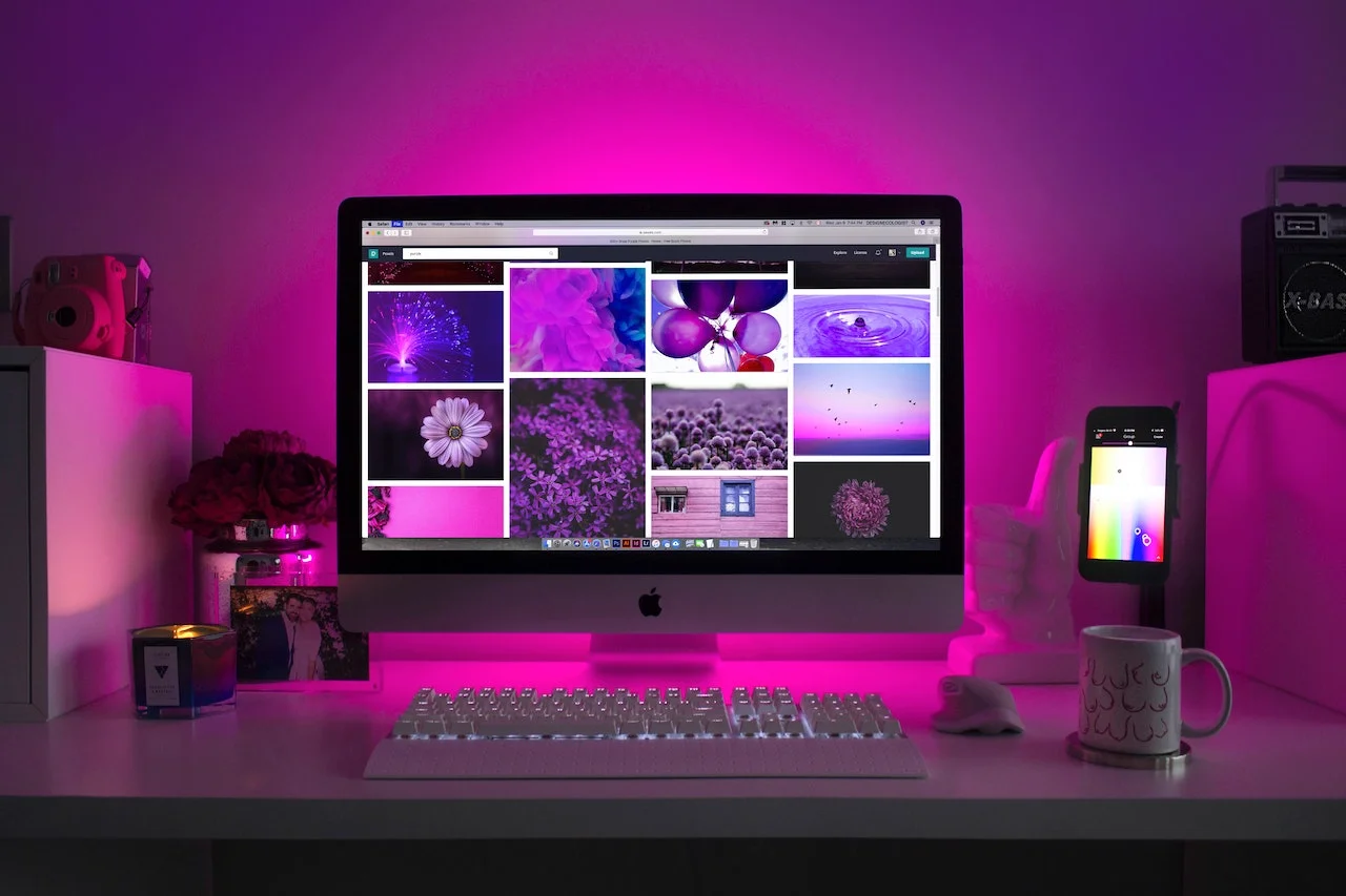 Care este diferența dintre design grafic și web design?