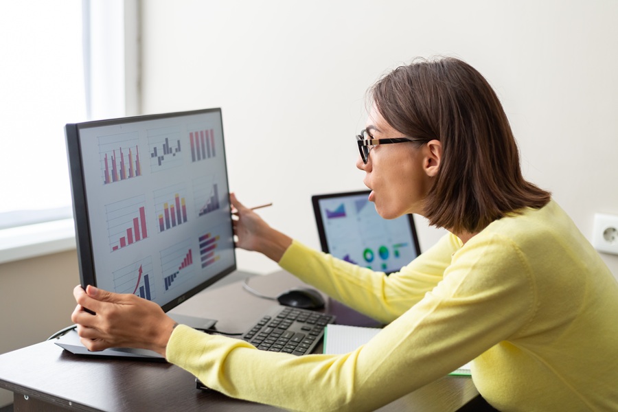 Care sunt cele mai importante metrice din Google Analytics 4?