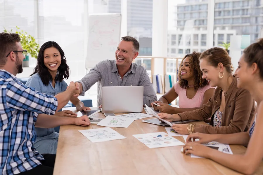 Cum să valorificați prezența pe LinkedIn pentru marketing-ul B2B?