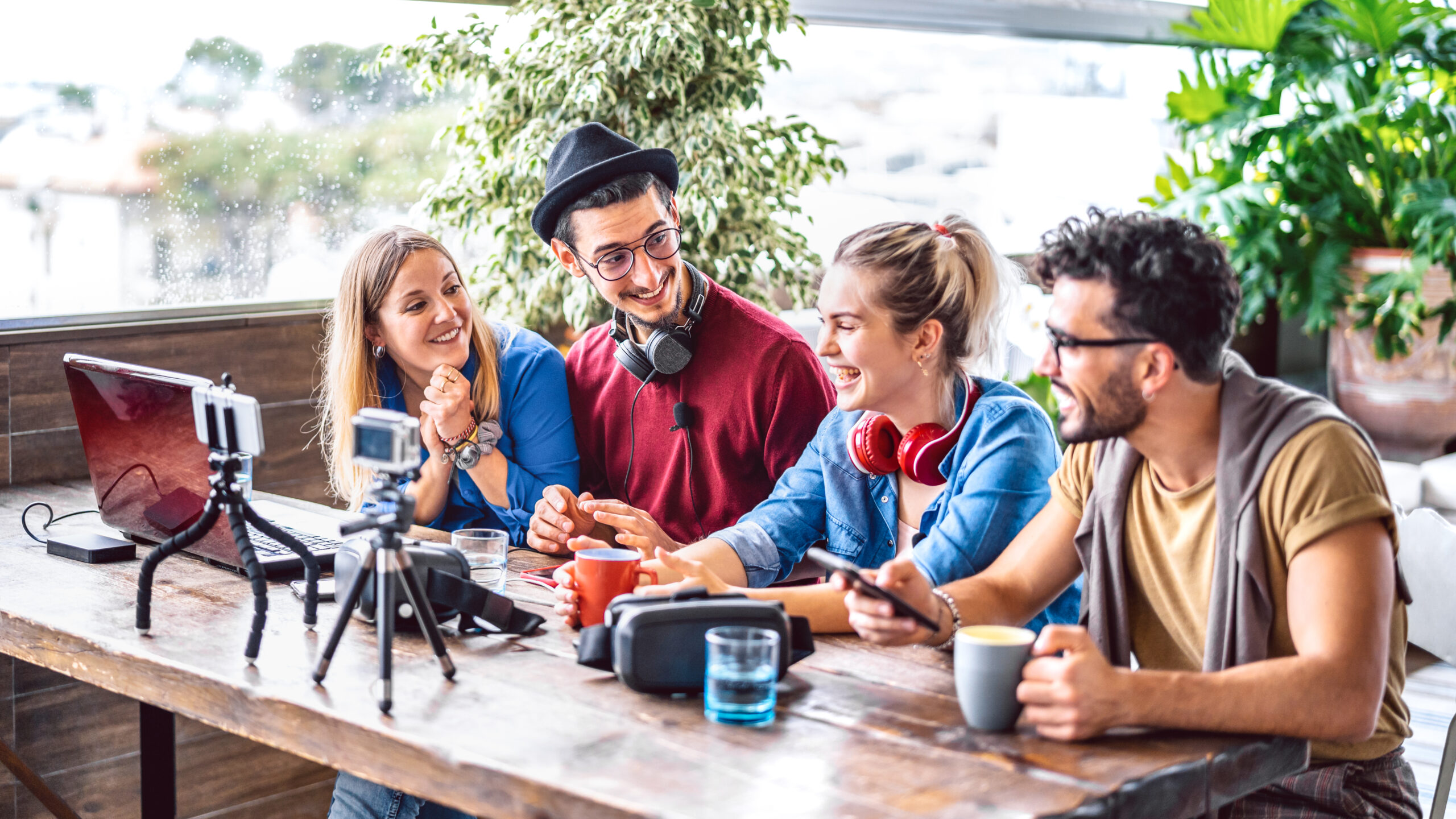 Millennials VS Gen Z: Marketing Digital Pentru Generațiile Tinere