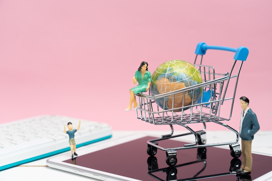 Ranking și shopping: Cum obții poziții de top SEO pentru eCommerce?