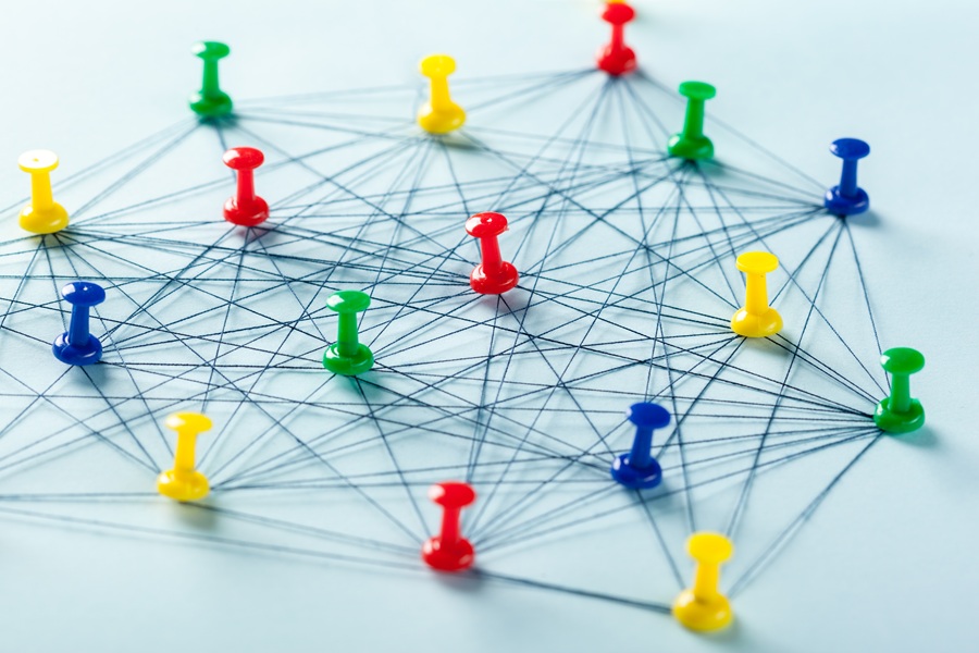 Strategii specifice de link building: local, național și internațional